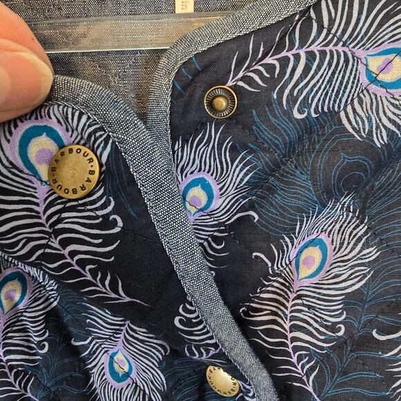 Barbour Pippa Quilted  Reversible Overshirt Jacket Peacock Print Chambray  10 - Picture 11 of 13